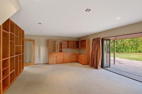 Photo of property in 121 Kennedys Bush Road, Halswell, Christchurch, 8025