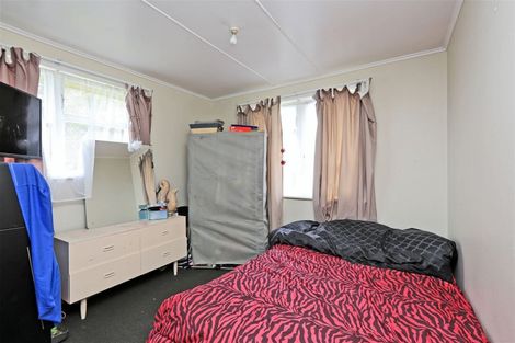 Photo of property in 8 Peterhead Place, Flaxmere, Hastings, 4120