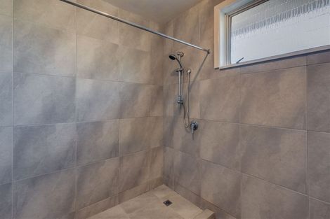 Photo of property in 6 Besant Place, Avondale, Christchurch, 8061