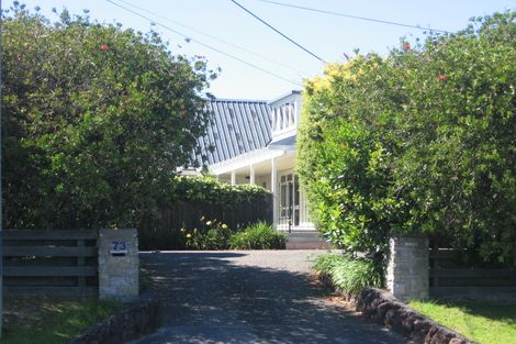 Photo of property in 73 Forrest Hill Road, Milford, Auckland, 0620