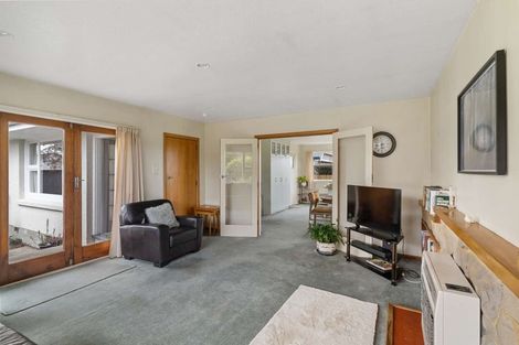 Photo of property in 155 Prestons Road, Redwood, Christchurch, 8051