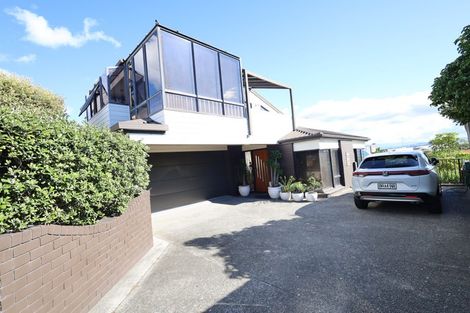 Photo of property in 62 Oceanview Road, Mount Maunganui, 3116