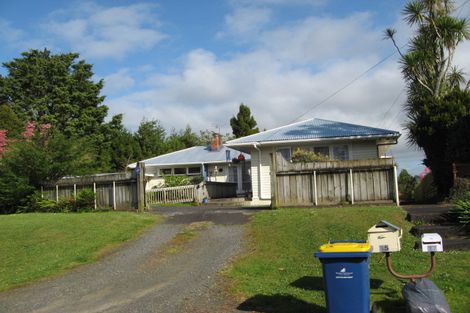 Photo of property in 15 Northfield Road, Waitakere, Auckland, 0816