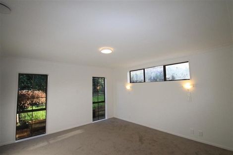 Photo of property in 17 Sailfish Drive, West Harbour, Auckland, 0618