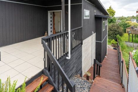 Photo of property in 6 Stirling Place, Dinsdale, Hamilton, 3204