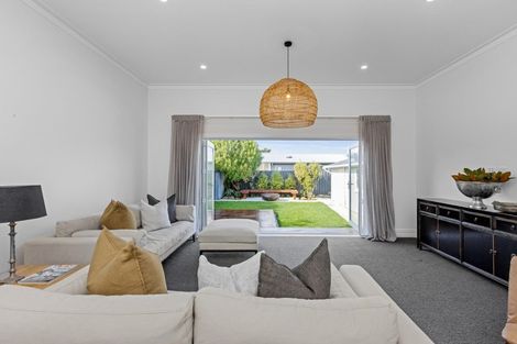 Photo of property in 10 Mcvay Street, Napier South, Napier, 4110