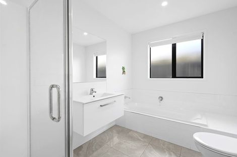 Photo of property in 30 Probert Crescent, Chartwell, Hamilton, 3210