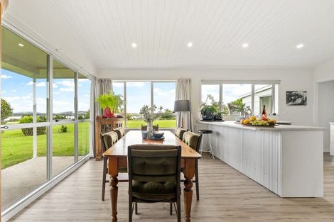 Photo of property in 328 Omaha Flats Road, Tawharanui Peninsula, Warkworth, 0986