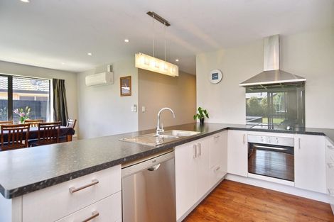 Photo of property in 64 Acacia Avenue, Rangiora, 7400