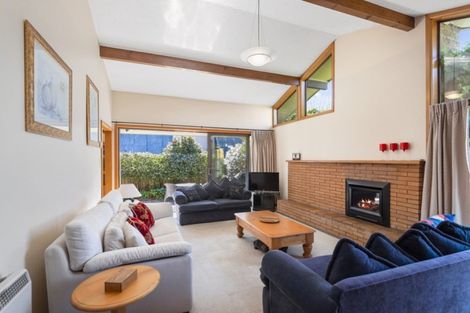 Photo of property in 10 Parkview Place, Avonhead, Christchurch, 8042