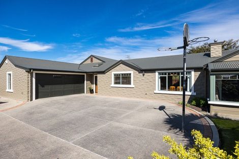 Photo of property in 6 Fenty Place, Mosgiel, 9024