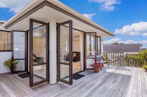 Photo of property in 17 Armagh Road, Blockhouse Bay, Auckland, 0600