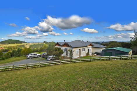 Photo of property in 109 Govan Wilson Road, Whangaripo, Warkworth, 0985
