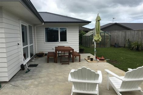 Photo of property in 14 Linwood Drive, Paraparaumu, 5032