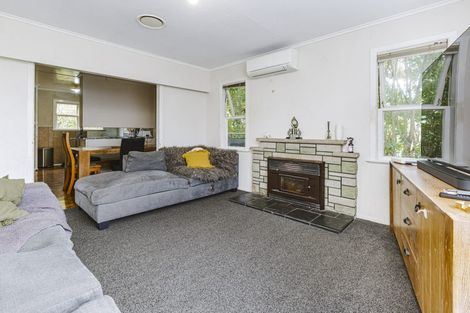 Photo of property in 5 Clendon Avenue, Papatoetoe, Auckland, 2025