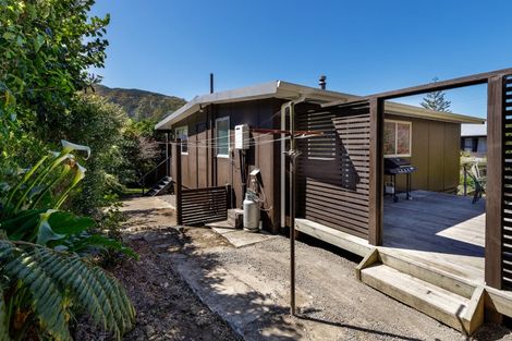 Photo of property in 6 Hakahaka Road, Port Underwood, Picton, 7281