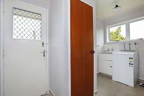 Photo of property in 4 Walker Crescent, Bulls, 4818