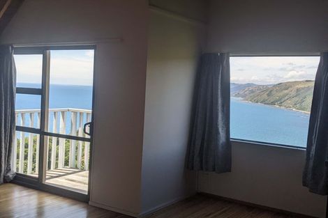 Photo of property in 19a Raroa Place, Pukerua Bay, 5026