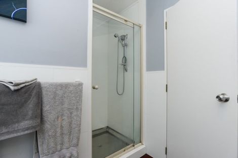 Photo of property in 4 Toop Street, Havelock North, 4130