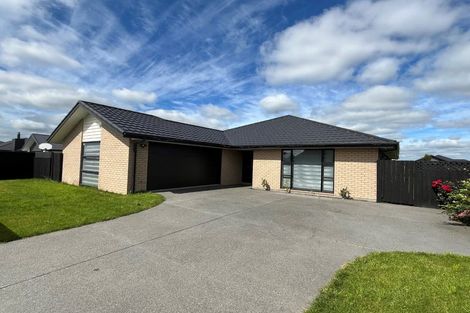 Photo of property in 6 Roles Way, Rolleston, 7615