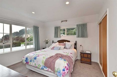 Photo of property in 116 Mccormacks Bay Road, Mount Pleasant, Christchurch, 8081
