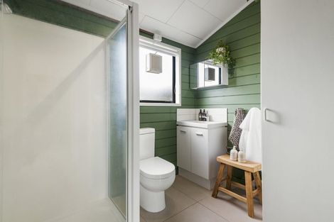 Photo of property in 30a Lancaster Road, Beach Haven, Auckland, 0626