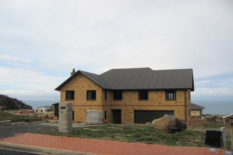 Photo of property in 41 Highgrove, Saint Clair, Dunedin, 9012