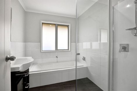 Photo of property in 66 Cyrus Street, Whalers Gate, New Plymouth, 4310