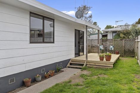 Photo of property in 95b Oakfield Crescent, Pukete, Hamilton, 3200