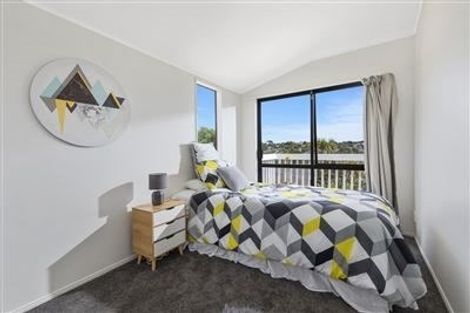 Photo of property in 2/7 Arran Road, Browns Bay, Auckland, 0630