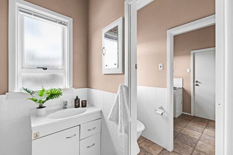 Photo of property in 46 Menin Road, Onekawa, Napier, 4110