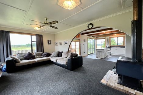 Photo of property in 231 Lillburn Monowai Road, Dean, Tuatapere, 9691