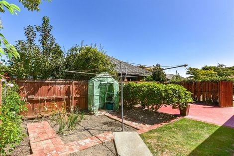 Photo of property in 9a Tivoli Place, Bishopdale, Christchurch, 8053