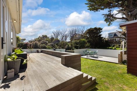 Photo of property in 102 Rosetta Road, Raumati South, Paraparaumu, 5032