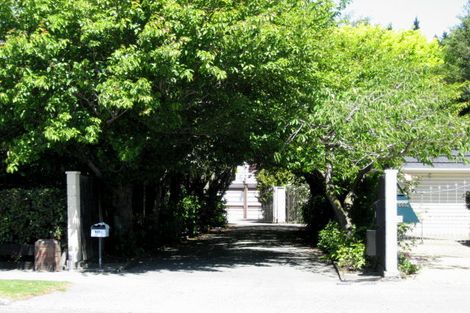 Photo of property in 441a Avonhead Road, Avonhead, Christchurch, 8042