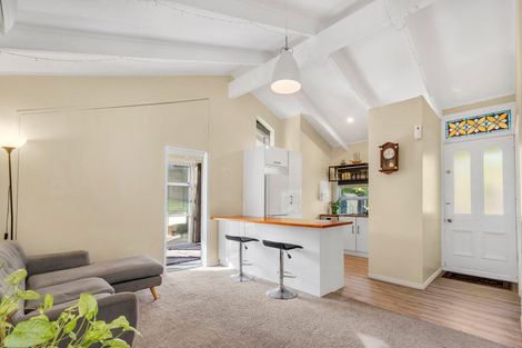 Photo of property in 1/2 Roberts Road, Glenfield, Auckland, 0629