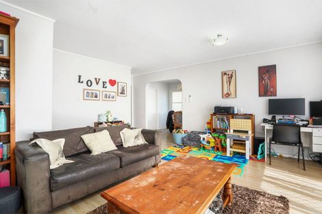 Photo of property in 20 Cypress Crescent, Pukete, Hamilton, 3200