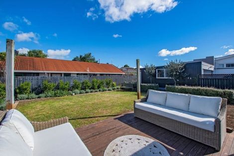 Photo of property in 81 Hatea Drive, Regent, Whangarei, 0112