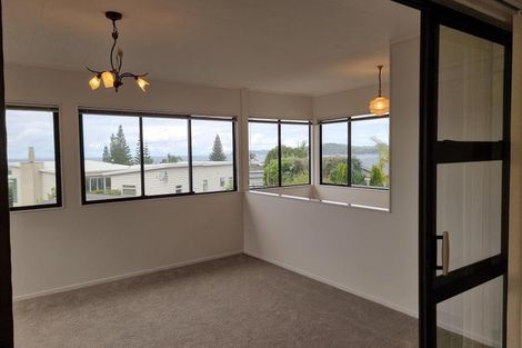Photo of property in 36 Caroline Heights, Omaha, 0986