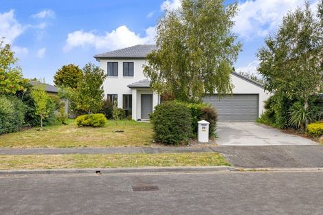 Photo of property in 21 Becmead Drive, Harewood, Christchurch, 8051