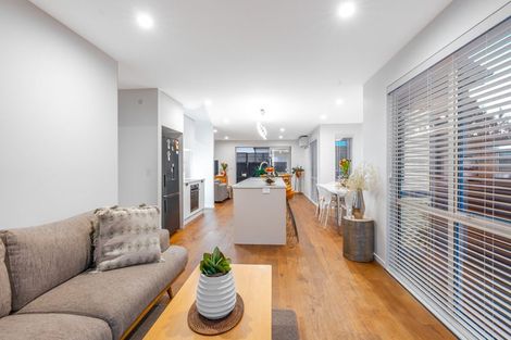 Photo of property in 2/179 Weston Road, St Albans, Christchurch, 8052