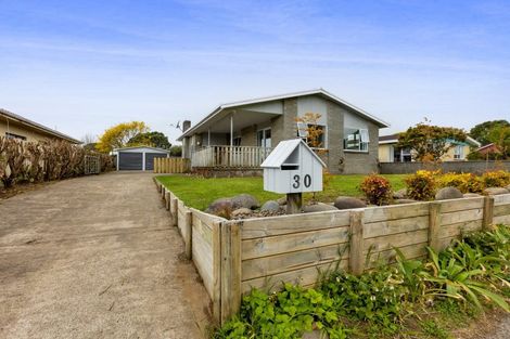 Photo of property in 30 Harris Street, Waitara, 4320