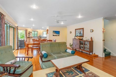 Photo of property in 7 Martin Place, Cooks Beach, Whitianga, 3591