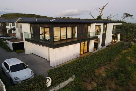 Photo of property in 6 Kina Place, Long Bay, Auckland, 0630