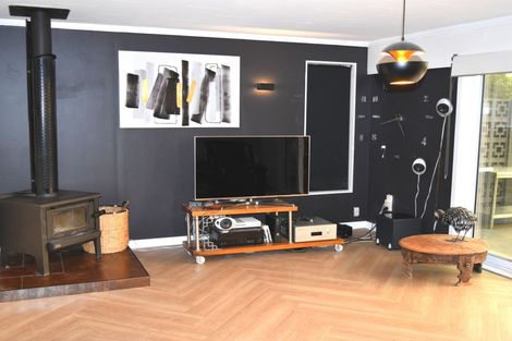 Photo of property in 22 He Awa Crescent, Waikanae, 5036