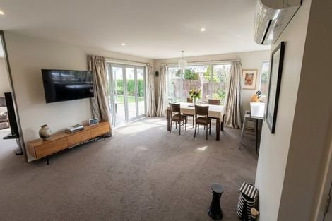 Photo of property in 5 Oak Tree Lane, Rangiora, 7400