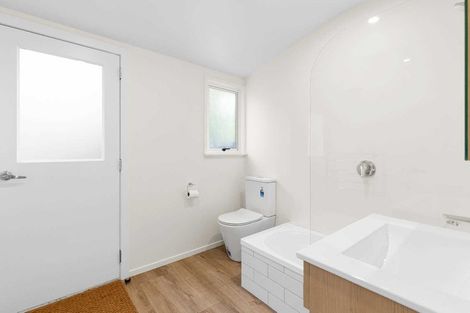 Photo of property in 2/14 Frederick Street, Waltham, Christchurch, 8011