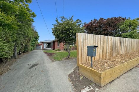 Photo of property in 16 Manor Place, Bryndwr, Christchurch, 8053