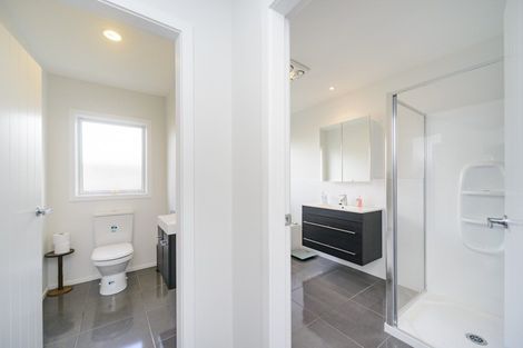 Photo of property in 3 Levi Place, Kelvin Grove, Palmerston North, 4414