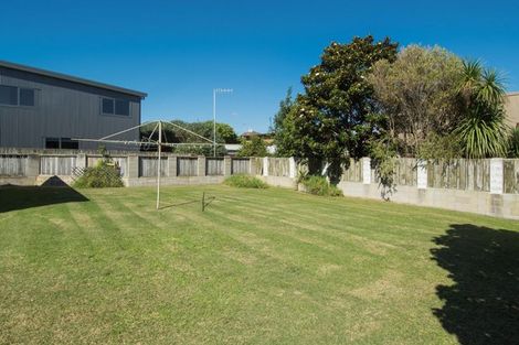 Photo of property in 18 Motiti Road, Papamoa Beach, Papamoa, 3118